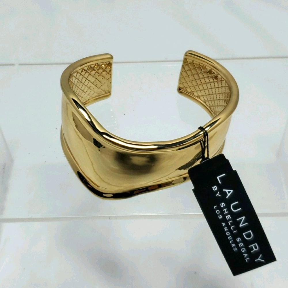 Laundry gold waivy cuff bracelet - Picture 1 of 4